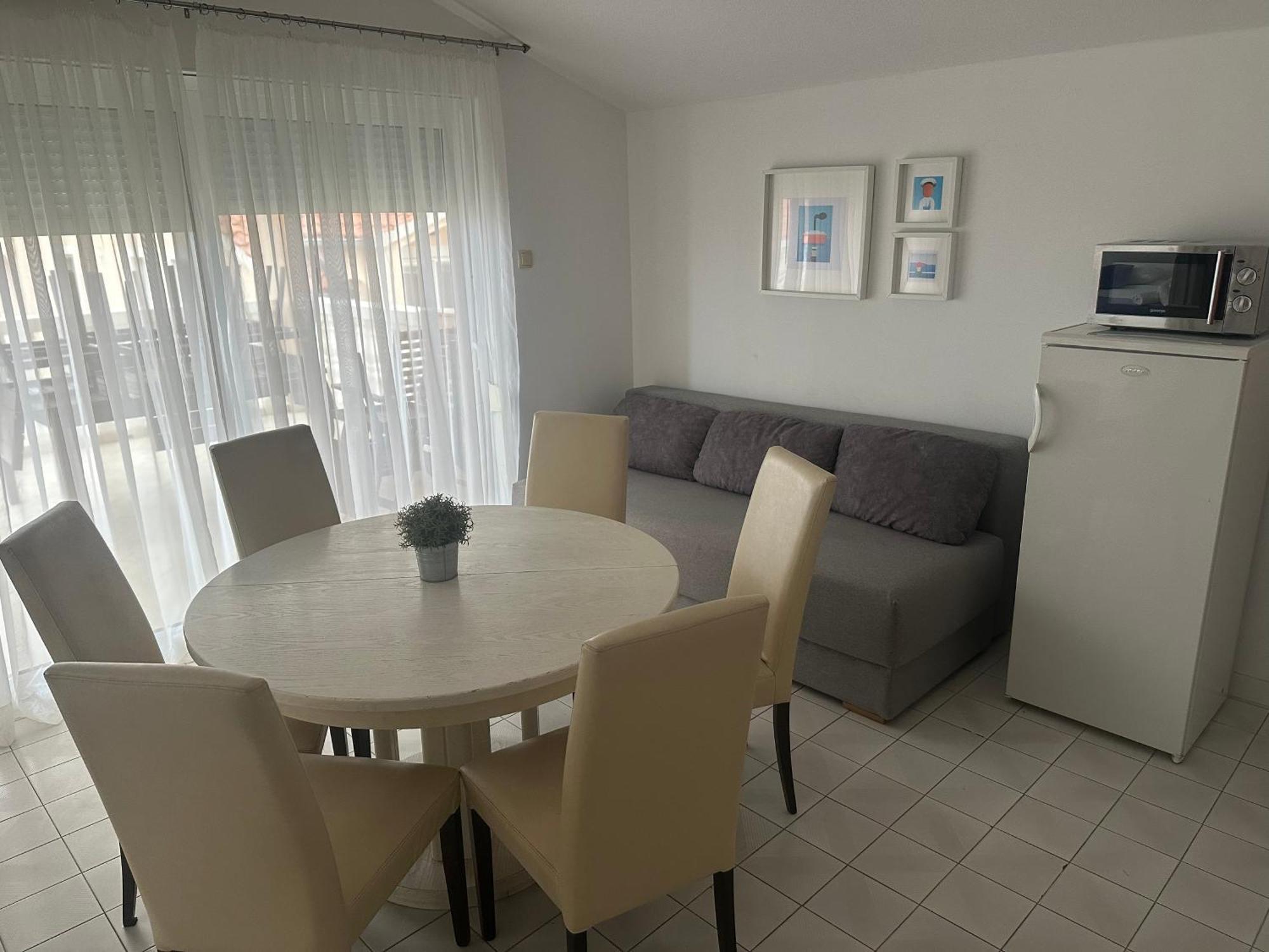 וודיצה Apartmani Mira מראה חיצוני תמונה