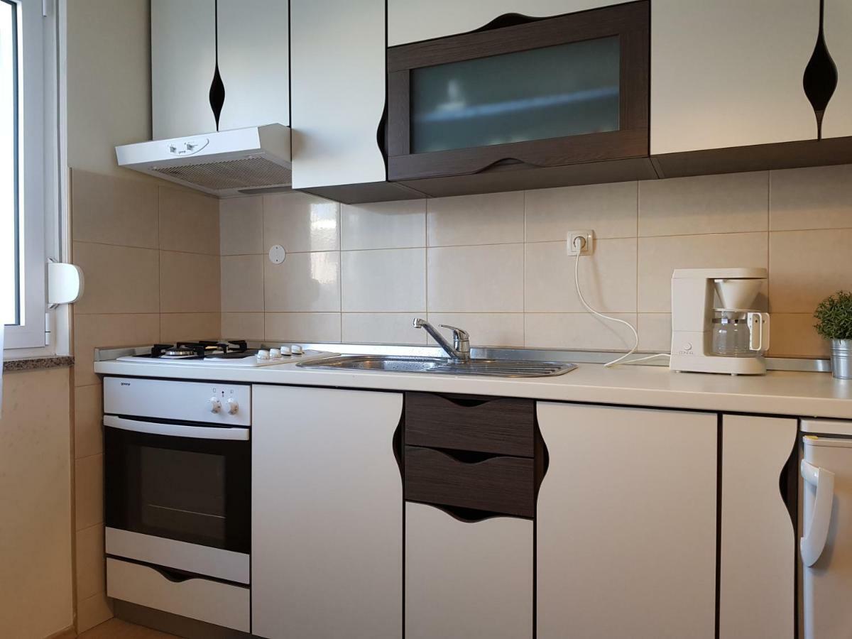 וודיצה Apartmani Mira מראה חיצוני תמונה